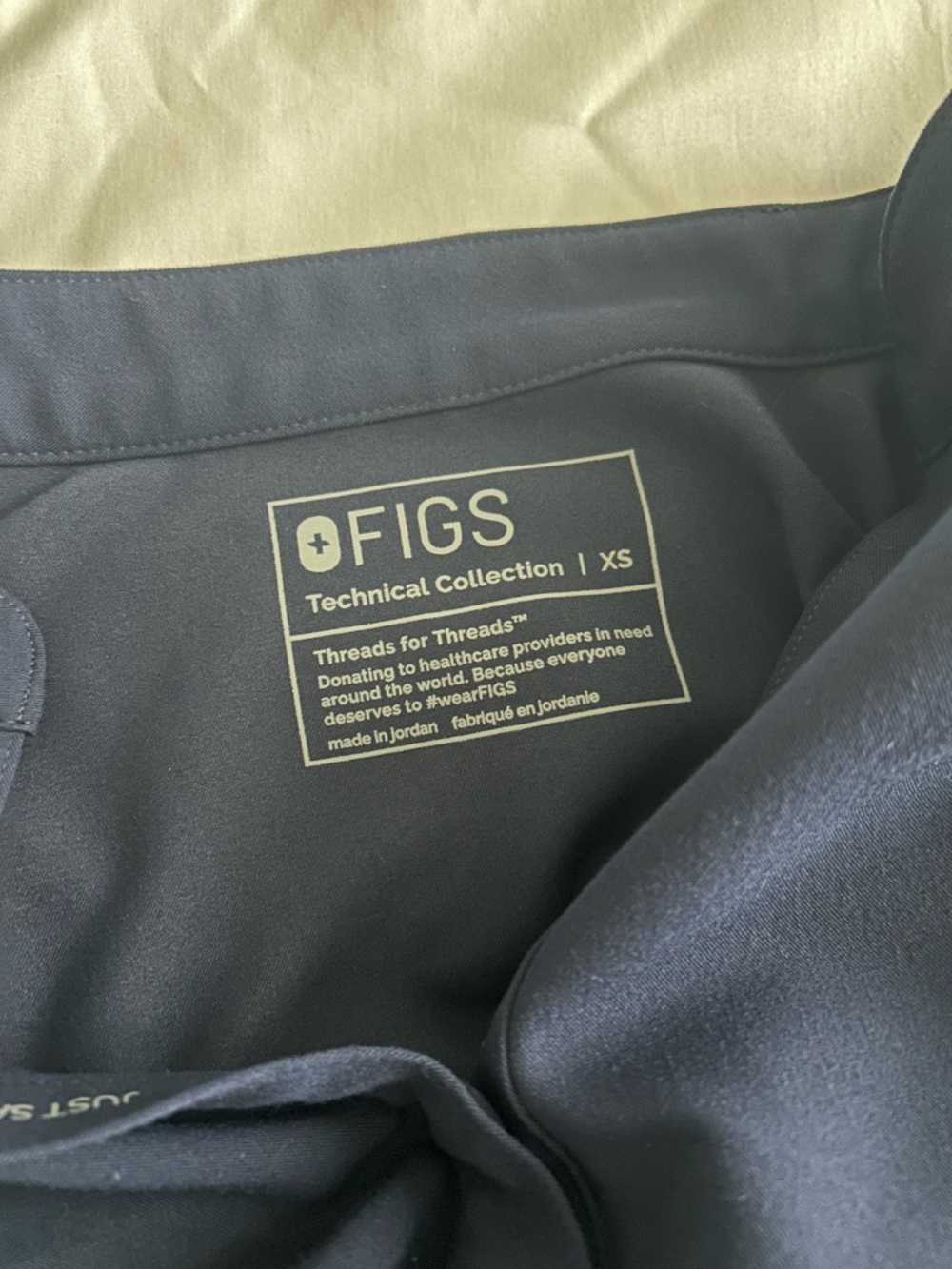 Figs Scrub Set! - Picture 4 of 11